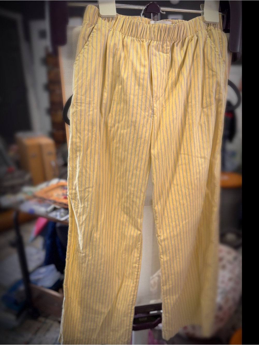 abercrombie kids Yellow and White Striped Casual Pull-On Pants Sz 15/16